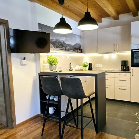 Alpspitzecho Apartament *
