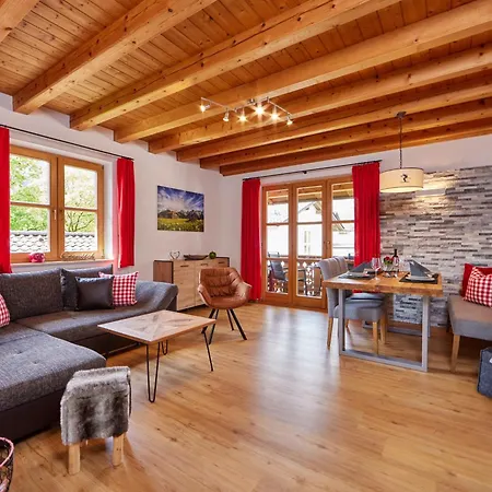 Alpspitzecho Apartment *